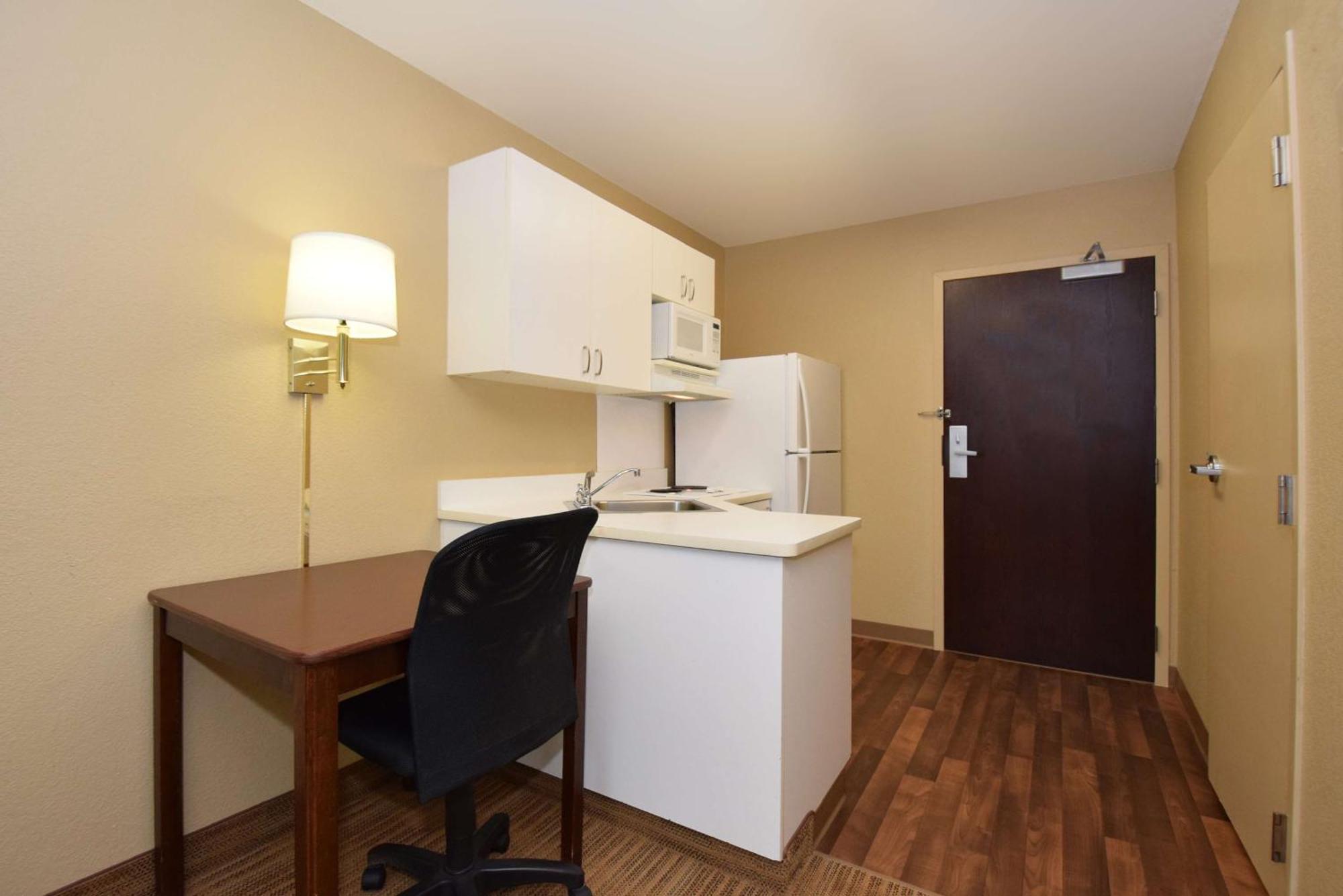 Extended Stay America Suites - Philadelphia - Mt Laurel - Crawford Place Маунт Лорел Екстериор снимка